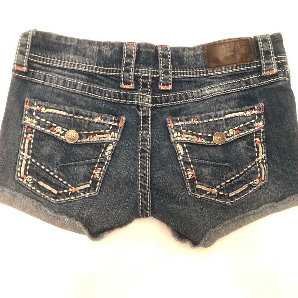 BKE denim Stella size 30 jean shorts